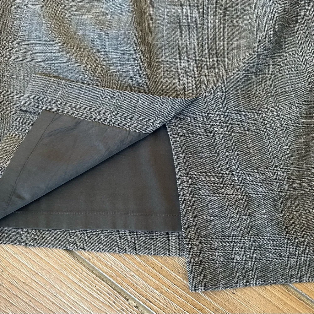 Banana Republic Gray Plaid Pencil Skirt - Picture 3 of 10